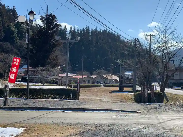 古殿八幡神社の周辺