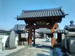 本乗寺の山門