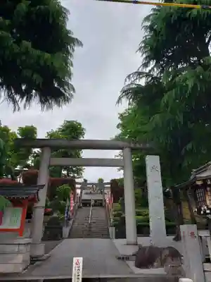 中野沼袋氷川神社の鳥居