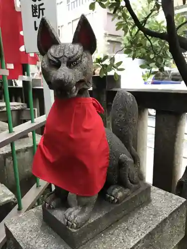 大松稲荷神社の狛犬