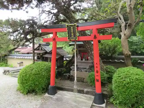 喜蔵院の鳥居