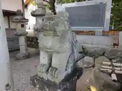 宅春日神社の狛犬