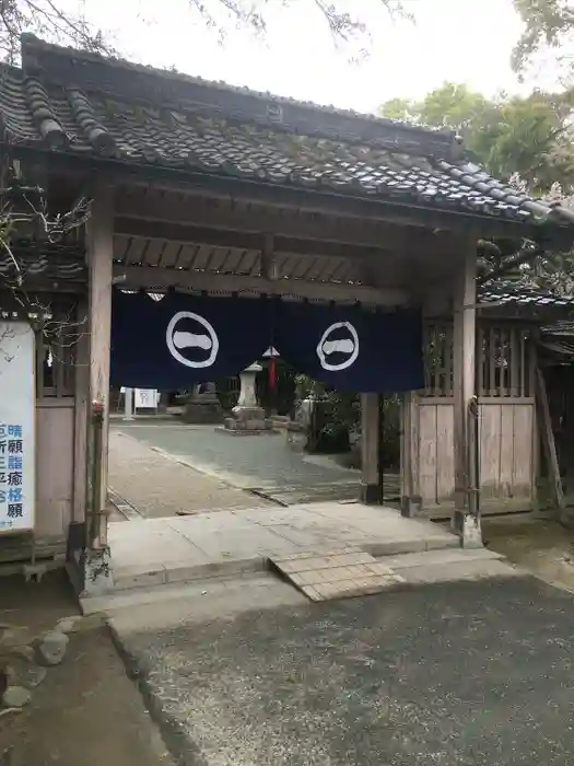 柳川総鎮守 日吉神社の山門