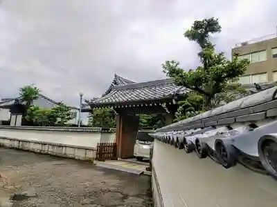 妙安寺の山門