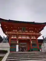 伏見稲荷大社の山門・神門