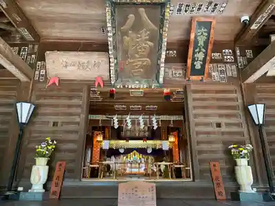 大宝八幡宮の本殿・本堂