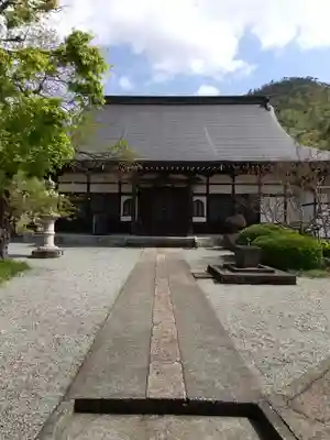耕龍寺の本殿・本堂