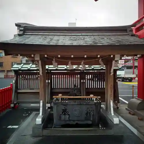 鷲神社の手水舎