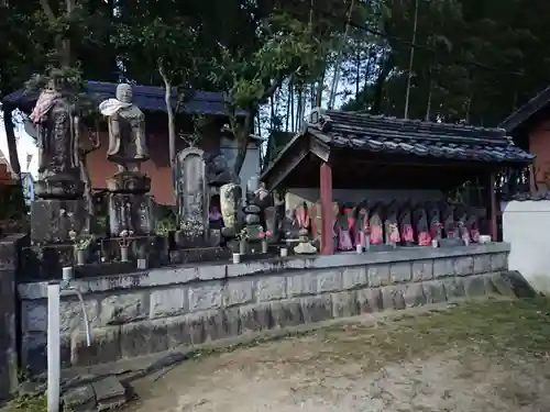 秋葉寺の末社・摂社