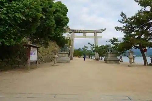 厳島神社の建物その他