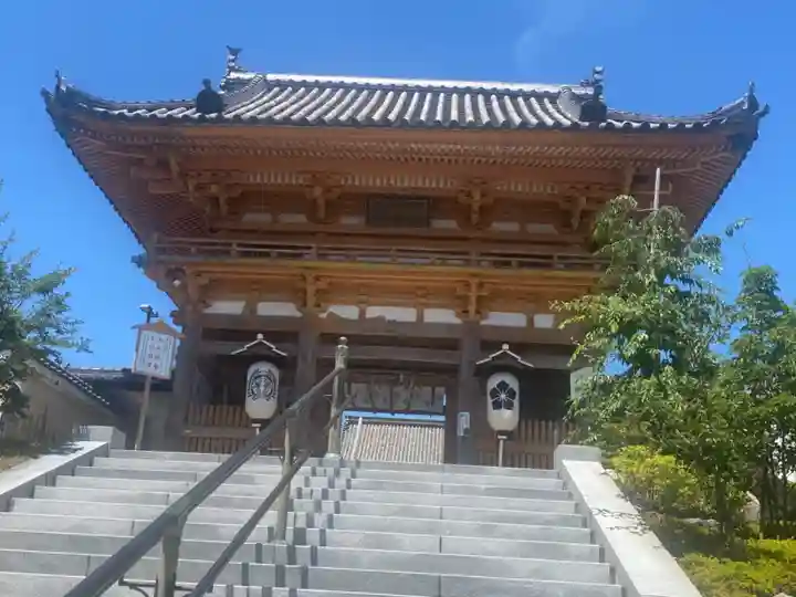 総持寺の山門・神門