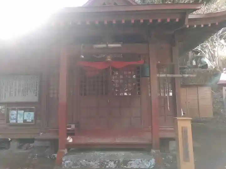 杖立薬師堂の本殿・本堂