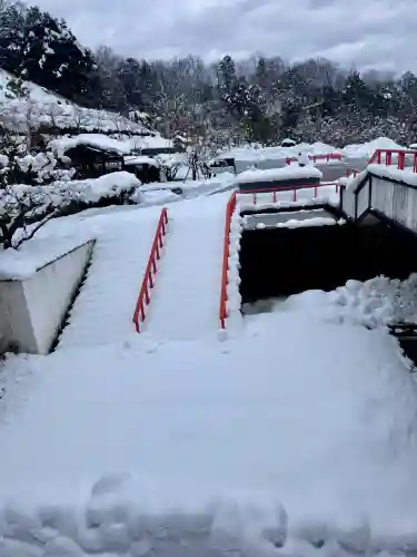 出雲大社 与謝分祠の{uncategorized: "未分類", other: "その他", undefined: "問題あり", building: "その他建物", grave: "お墓", sacred_gate: "鳥居", guardian: "狛犬", statue: "像", buddha: "仏像", history: "歴史", nature: "自然", garden: "庭園", animal: "動物", pagoda: "塔", temizu: "手水舎", mountain_gate: "山門・神門", sanctuary: "本殿・本堂", subordinate: "末社・摂社", art: "芸術", scenery: "景色", jizo: "地蔵", ema: "絵馬", goshuin: "御朱印", omikuji: "おみくじ", items: "授与品その他", amulet: "お守り", goshuincho: "御朱印帳", eats: "食事", festival: "お祭り", votive_dance: "神楽", shichigosan: "七五三参", wedding: "結婚式", experience: "体験その他", initially: "初詣", around: "周辺", anti_infection: "感染症対策"}