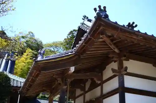 成相寺の本殿