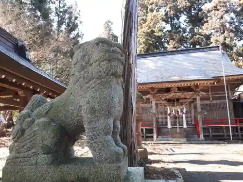 八雲神社の狛犬