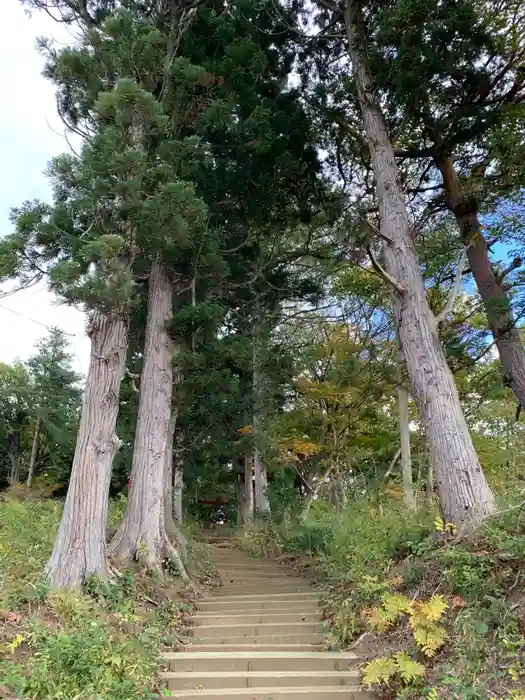 愛宕神社の建物その他