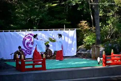 寒川神社の神楽