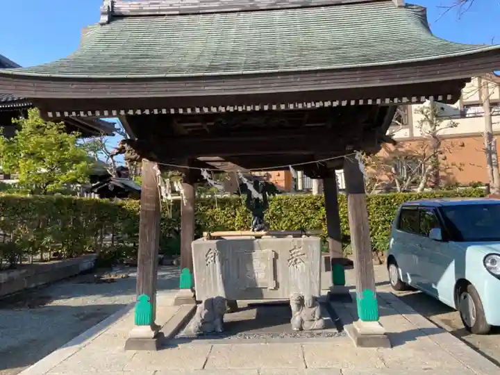 本覚寺の手水舎