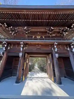 速谷神社の{uncategorized: "未分類", other: "その他", undefined: "問題あり", building: "その他建物", grave: "お墓", sacred_gate: "鳥居", guardian: "狛犬", statue: "像", buddha: "仏像", history: "歴史", nature: "自然", garden: "庭園", animal: "動物", pagoda: "塔", temizu: "手水舎", mountain_gate: "山門・神門", sanctuary: "本殿・本堂", subordinate: "末社・摂社", art: "芸術", scenery: "景色", jizo: "地蔵", ema: "絵馬", goshuin: "御朱印", omikuji: "おみくじ", items: "授与品その他", amulet: "お守り", goshuincho: "御朱印帳", eats: "食事", festival: "お祭り", votive_dance: "神楽", shichigosan: "七五三参", wedding: "結婚式", experience: "体験その他", initially: "初詣", around: "周辺", anti_infection: "感染症対策"}