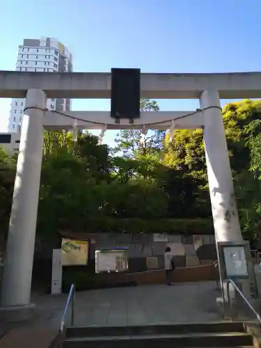 乃木神社の鳥居