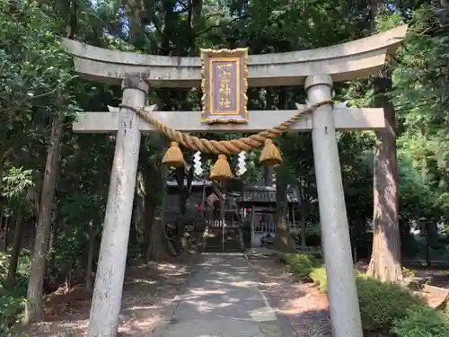 泉岡一言神社の鳥居