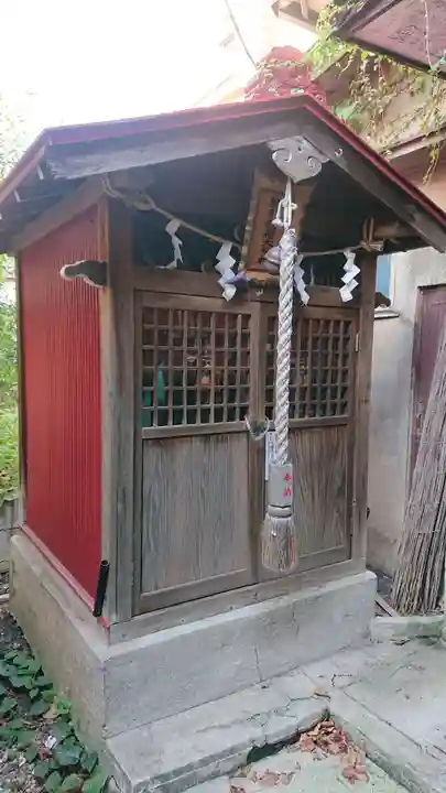 駒引稲荷神社の本殿・本堂