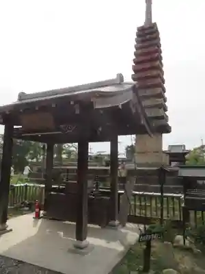 般若寺 ❁コスモス寺❁の塔