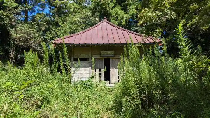 観音堂の本殿・本堂