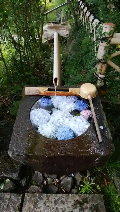 心行寺の手水舎
