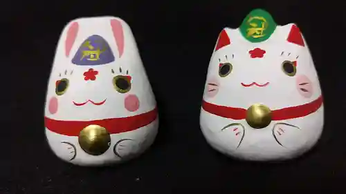 冠稲荷神社の授与品その他