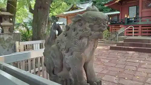 王子稲荷神社の狛犬