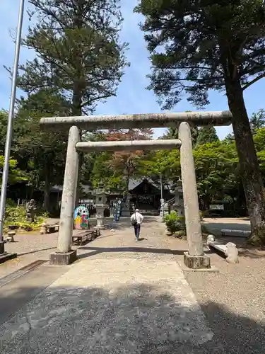 春日山神社(新潟県)