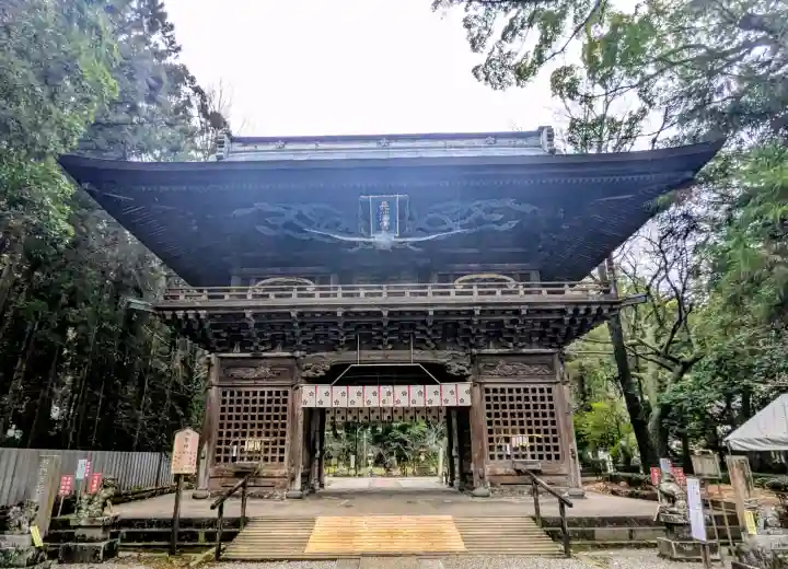 潮江天満宮の{uncategorized: "未分類", other: "その他", undefined: "問題あり", building: "その他建物", grave: "お墓", sacred_gate: "鳥居", guardian: "狛犬", statue: "像", buddha: "仏像", history: "歴史", nature: "自然", garden: "庭園", animal: "動物", pagoda: "塔", temizu: "手水舎", mountain_gate: "山門・神門", sanctuary: "本殿・本堂", subordinate: "末社・摂社", art: "芸術", scenery: "景色", jizo: "地蔵", ema: "絵馬", goshuin: "御朱印", omikuji: "おみくじ", items: "授与品その他", amulet: "お守り", goshuincho: "御朱印帳", eats: "食事", festival: "お祭り", votive_dance: "神楽", shichigosan: "七五三参", wedding: "結婚式", experience: "体験その他", initially: "初詣", around: "周辺", anti_infection: "感染症対策"}