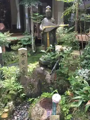 明王院の像