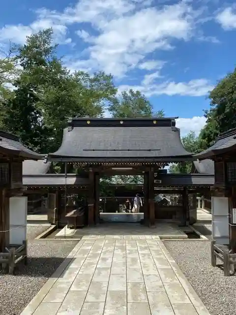 伊奈波神社の山門・神門