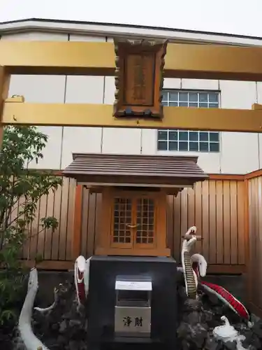 蛇窪神社の末社・摂社