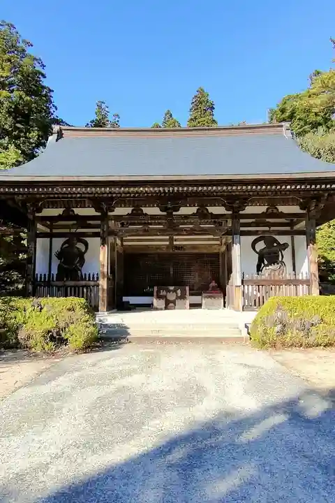 赤井嶽薬師 常福寺の本殿・本堂