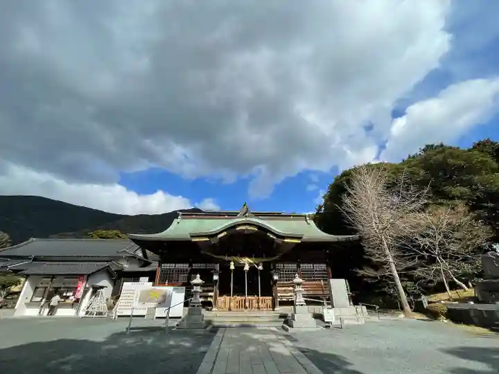 葛原八幡神社の本殿・本堂
