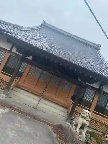 西念寺の本殿