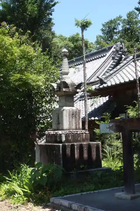 大洞弁財天 長寿院(滋賀県)