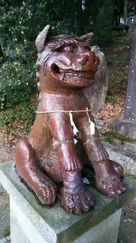 八王子神社の狛犬