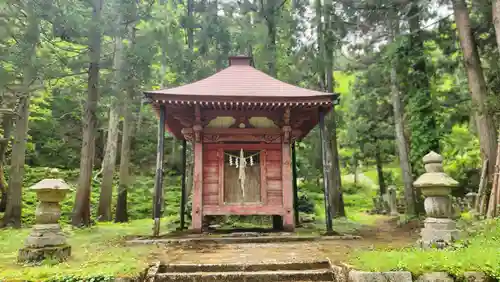 大日寺跡湯殿山神社(山形県)