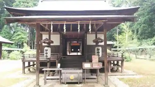 小御門神社の本殿・本堂