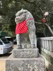 白鳥神社の狛犬