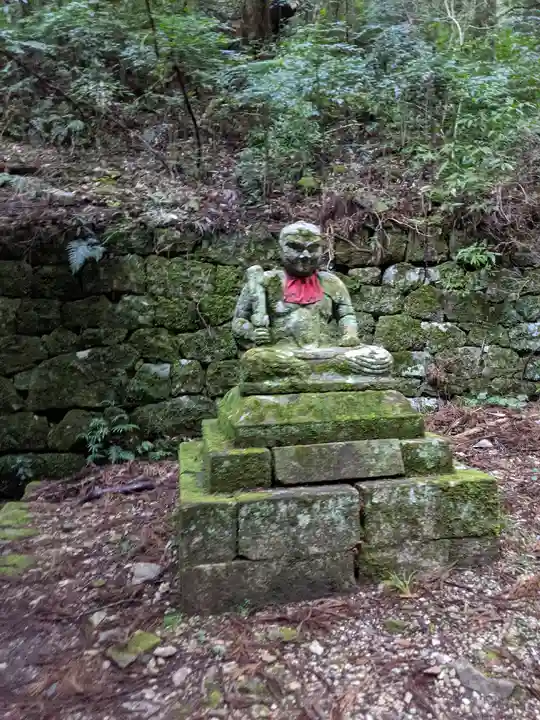 鳳来寺山奥の院(愛知県)