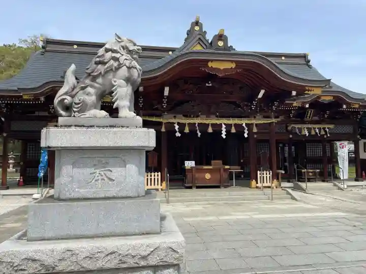 諏訪神社の{uncategorized: "未分類", other: "その他", undefined: "問題あり", building: "その他建物", grave: "お墓", sacred_gate: "鳥居", guardian: "狛犬", statue: "像", buddha: "仏像", history: "歴史", nature: "自然", garden: "庭園", animal: "動物", pagoda: "塔", temizu: "手水舎", mountain_gate: "山門・神門", sanctuary: "本殿・本堂", subordinate: "末社・摂社", art: "芸術", scenery: "景色", jizo: "地蔵", ema: "絵馬", goshuin: "御朱印", omikuji: "おみくじ", items: "授与品その他", amulet: "お守り", goshuincho: "御朱印帳", eats: "食事", festival: "お祭り", votive_dance: "神楽", shichigosan: "七五三参", wedding: "結婚式", experience: "体験その他", initially: "初詣", around: "周辺", anti_infection: "感染症対策"}