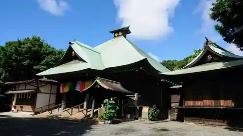 弘明寺の{uncategorized: "未分類", other: "その他", undefined: "問題あり", building: "その他建物", grave: "お墓", sacred_gate: "鳥居", guardian: "狛犬", statue: "像", buddha: "仏像", history: "歴史", nature: "自然", garden: "庭園", animal: "動物", pagoda: "塔", temizu: "手水舎", mountain_gate: "山門・神門", sanctuary: "本殿・本堂", subordinate: "末社・摂社", art: "芸術", scenery: "景色", jizo: "地蔵", ema: "絵馬", goshuin: "御朱印", omikuji: "おみくじ", items: "授与品その他", amulet: "お守り", goshuincho: "御朱印帳", eats: "食事", festival: "お祭り", votive_dance: "神楽", shichigosan: "七五三参", wedding: "結婚式", experience: "体験その他", initially: "初詣", around: "周辺", anti_infection: "感染症対策"}