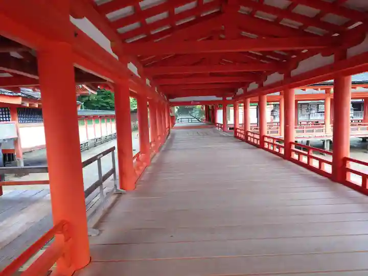 厳島神社(広島県)