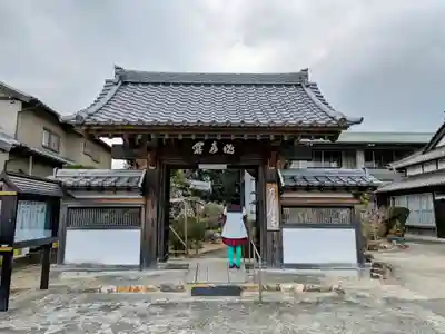 篠原寺の山門・神門