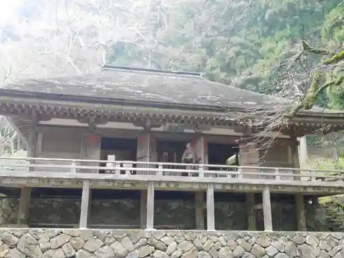 室生寺の本殿・本堂